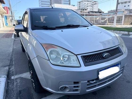 FORD FIESTA 1.6 MPI SEDAN 8V FLEX 4P MANUAL